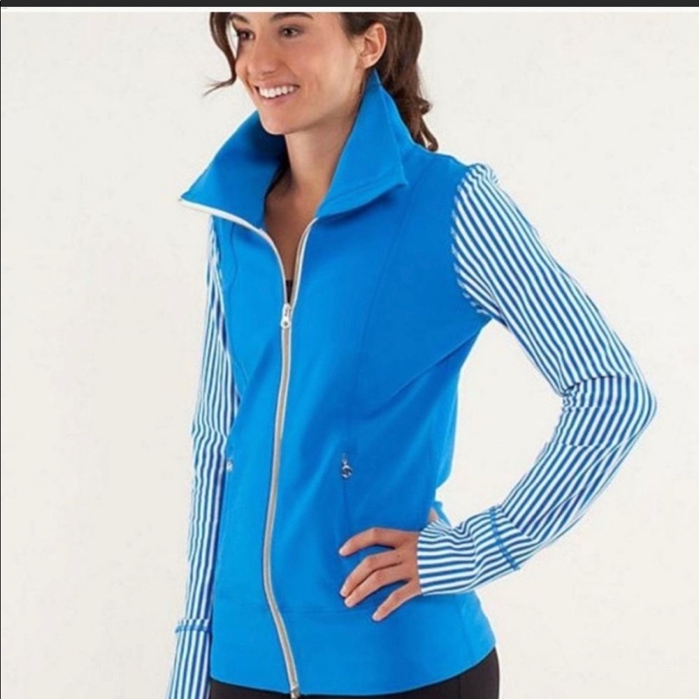Lululemon Daily Yoga Jacket blue size 4